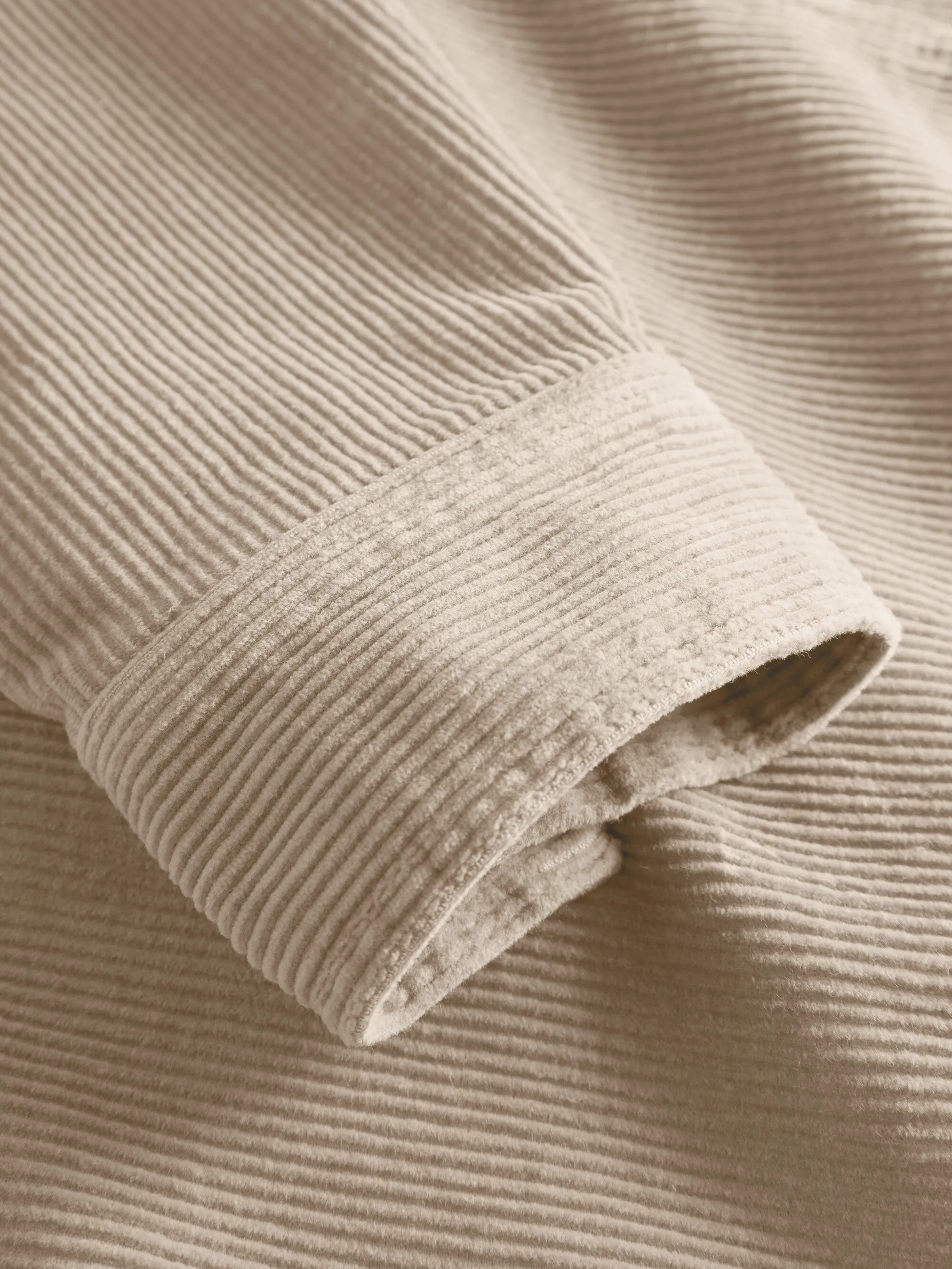 Stretched 8-wales corduroy overshirt - Light feather gray