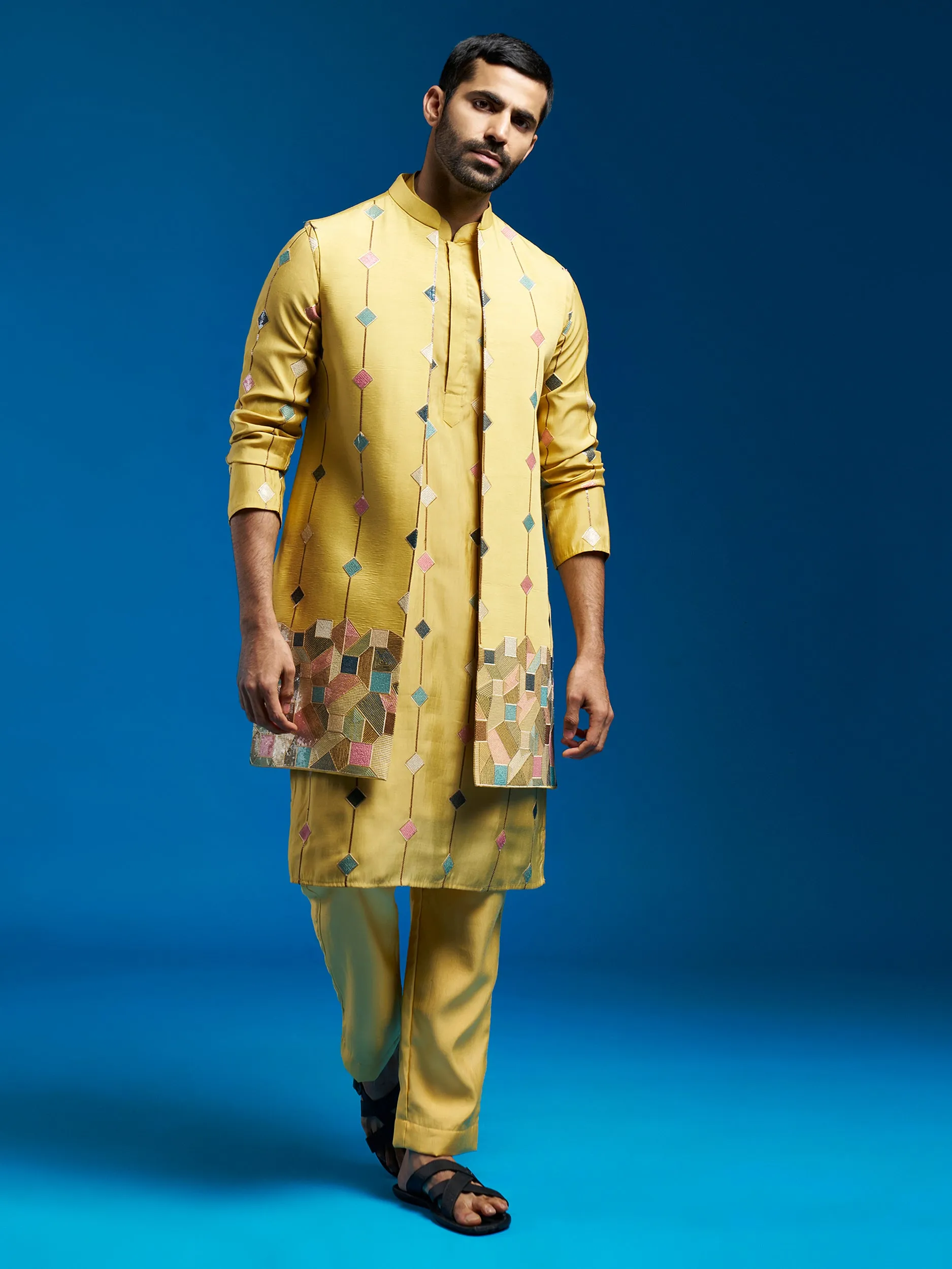 VASTRAMAY Men's Mustard Silk Blend Jacket,Kurta And Pyjama Set.